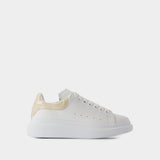 Oversized Sneakers - Alexander McQueen - Leather - White