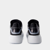 Oversized Sneakers - Alexander McQueen - Leather - Black/Silver