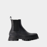Wander Ankle Boots - Alexander McQueen - Calfskin - Black
