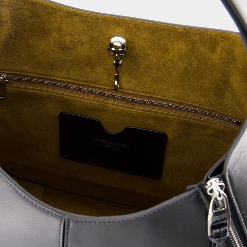 The Skull Hobo Bag - Alexander McQueen - Leather - Black