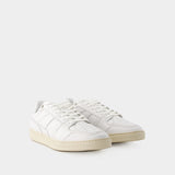 Low Top 2011 Sneakers - AMI Paris - Leather - White