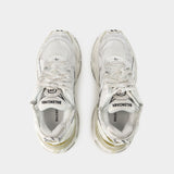 Runner Sneakers - Balenciaga - Mesh - White