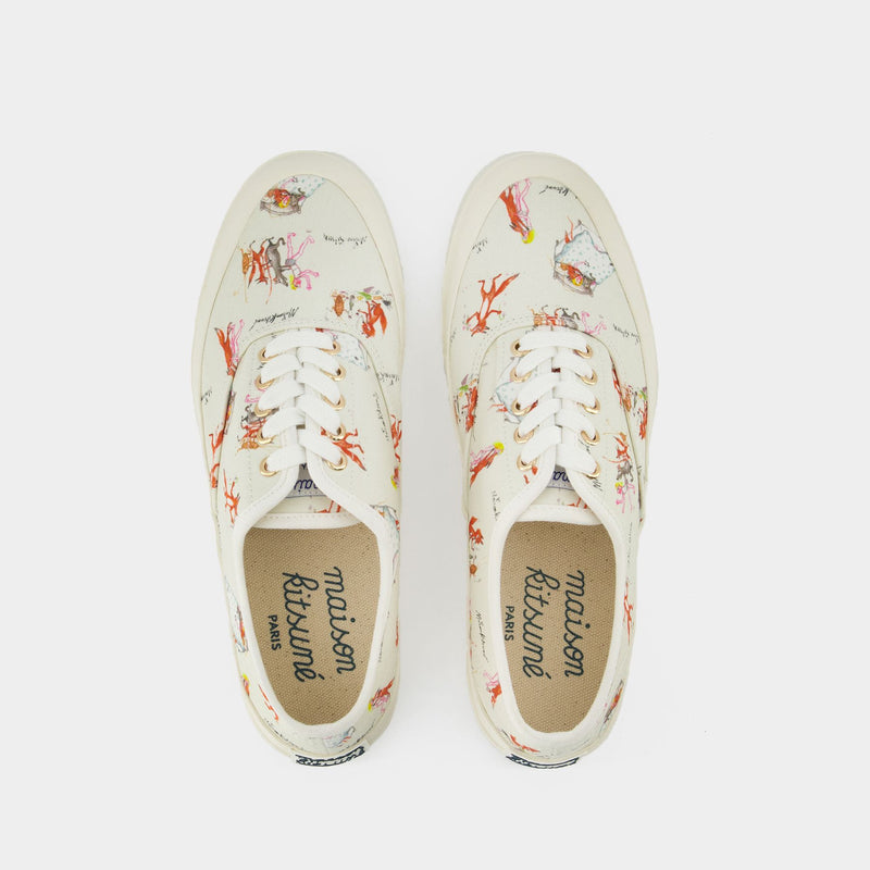 Oly Flower Fox Sneakers in White Cotton