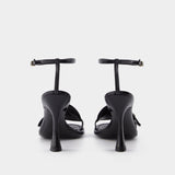 Montana Sandals in Black Leather