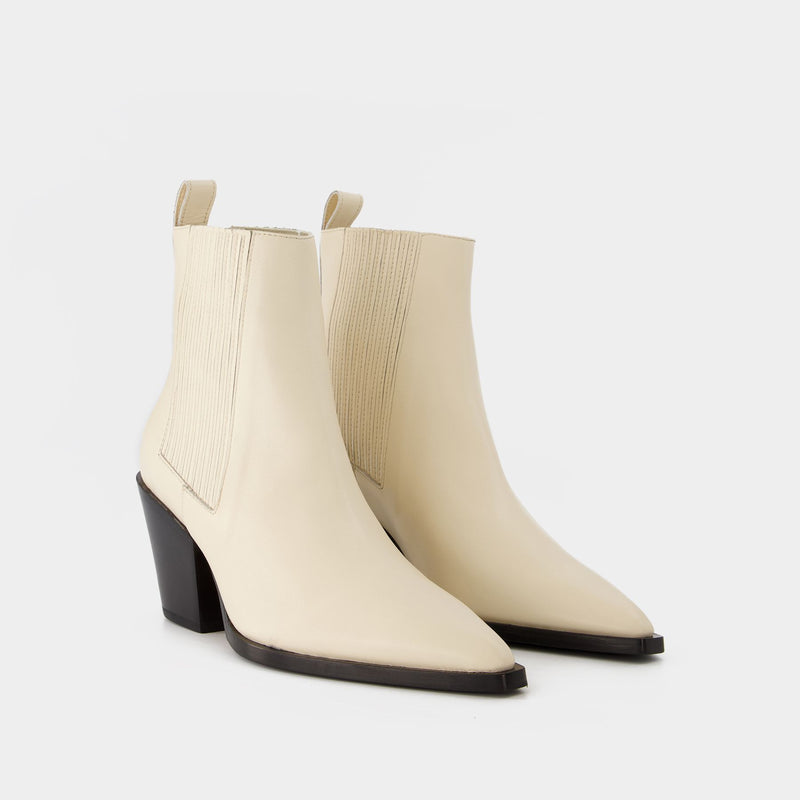 Kate 75Mm Block Heel in leatherSquare Toe Ankle Boot
