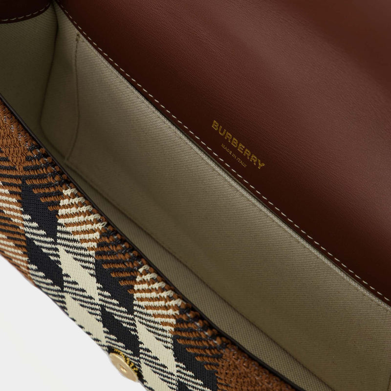 Burberry clutch sales