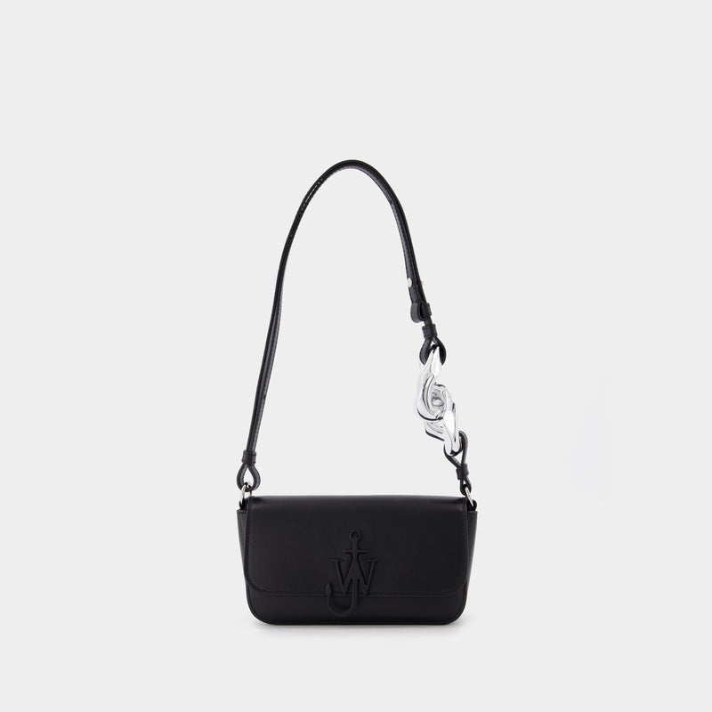 ANCHOR CHAIN BAG - LEATHER SHOULDER BAG in black