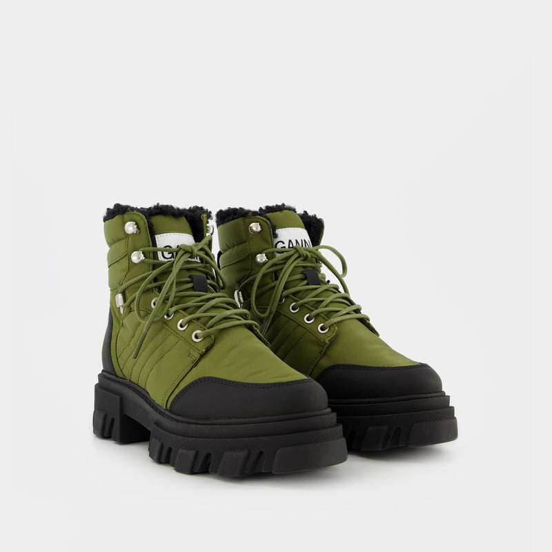 Cleated Lace Up Hiking Boot en Khaki Leather