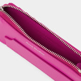 Garnet Zip Card Holder in Pink Leather