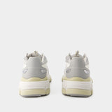 Marathon Neo Runner Sneakers - Axel Arigato - Leather - Beige