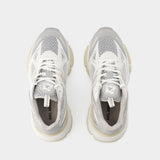 Marathon Neo Runner Sneakers - Axel Arigato - Leather - Beige