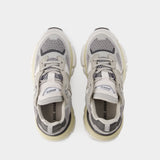 Ghost Runner Sneakers - Axel Arigato - Leather - Grey