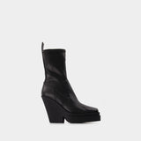 Texan Boots in Black Synthetic Leather