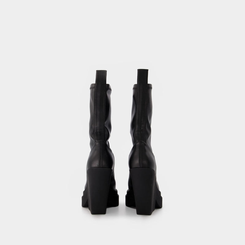 Texan Boots in Black Synthetic Leather