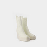 Texan Boots in White Synthetic Leather