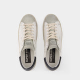 Super-Star Sneakers - Golden Goose - Multi - Leather