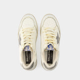 Ball Star Sneakers - Golden Goose Deluxe Brand - Leather - White/Grey