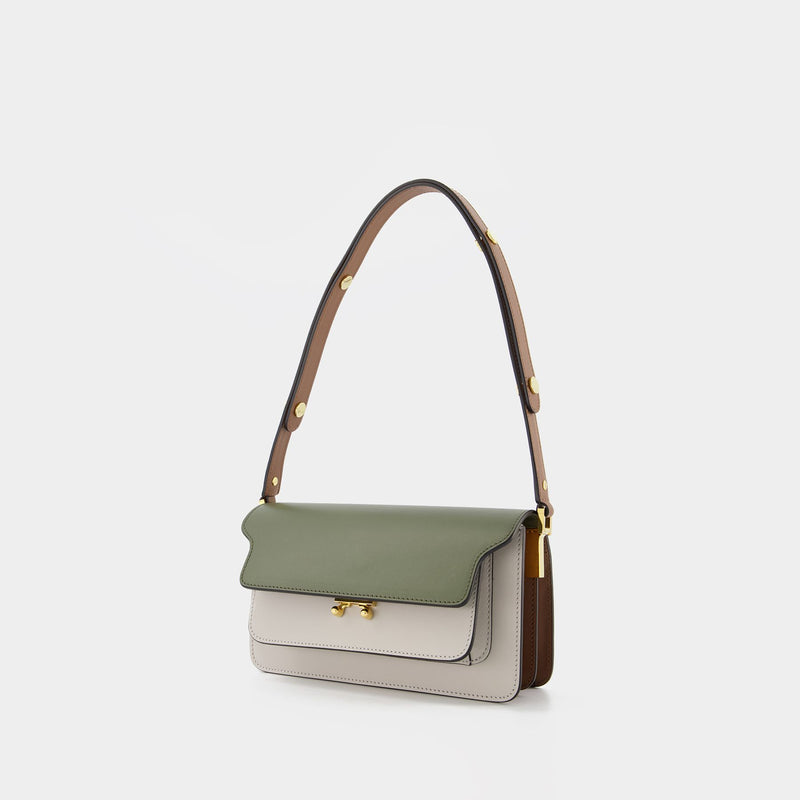 【関税＆送料込み】Marni 'New Trunk' Ivory Leather Crossbod Marni Trunk Crossbody Bag - Ivory | Editorialist