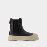 Chelsea Boot Pablo in Black Leather
