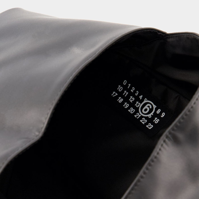 Classic Japanese Bag - MM6 Maison Margiela - Leather - Black