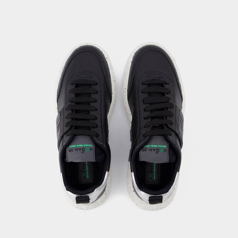 3R Allacciato H Sneakers in Black Leather