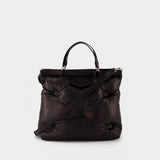 Glam Slam M Tote Bag in Black Leather