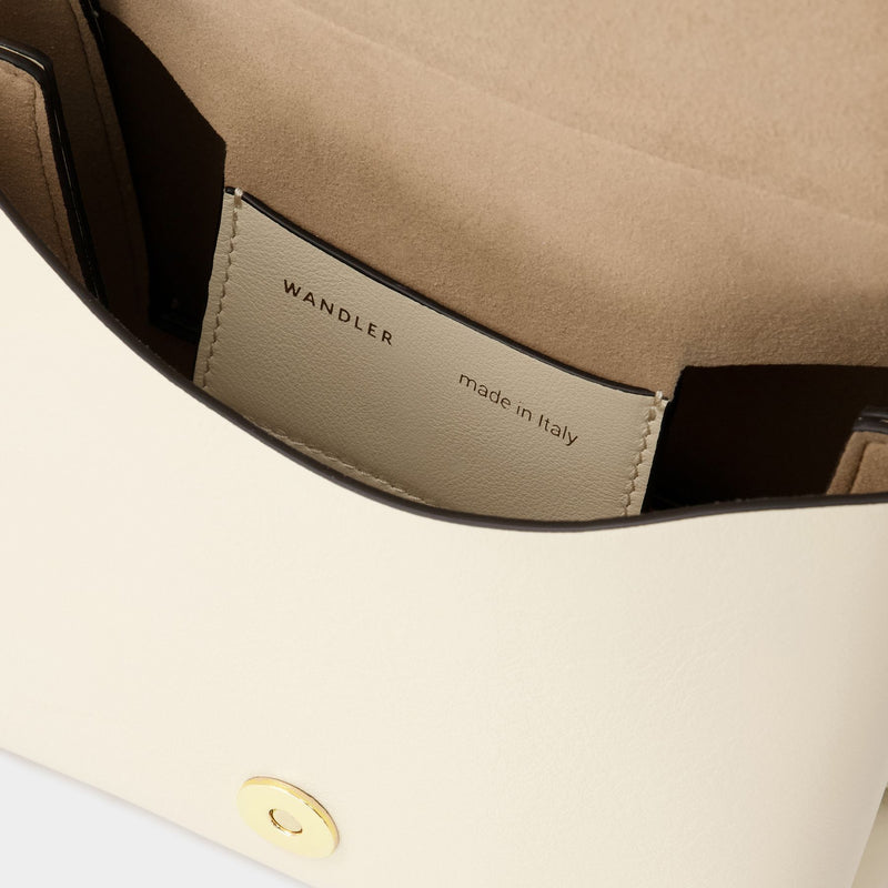 Uma Box Bag in Beige Leather