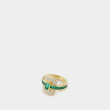 Shield Ring in gold and Emerald