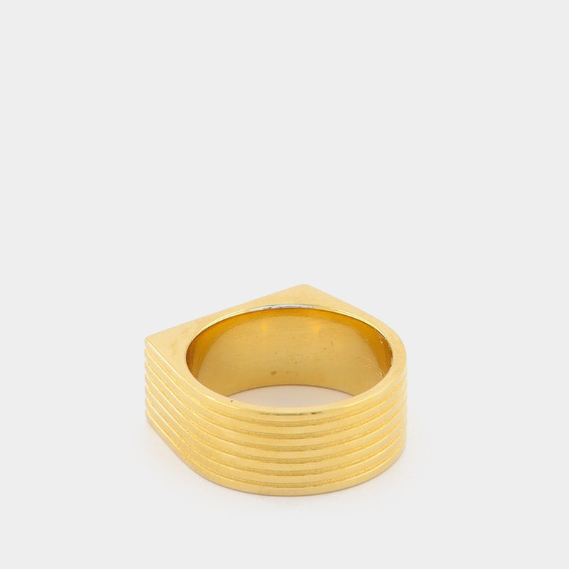 Aurelia Signet Ring /Wide Season 6 Gold-Plated