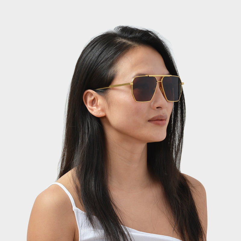 Sunglasses In Gold Metal