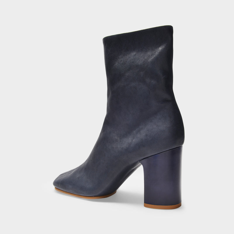 Bathy Grain Ankle Boots in Blue Leather