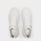 Court Sneakers in White Leather