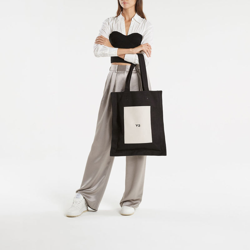 Area Lo Sneakers - Axel Arigato - Leather - White/Beige