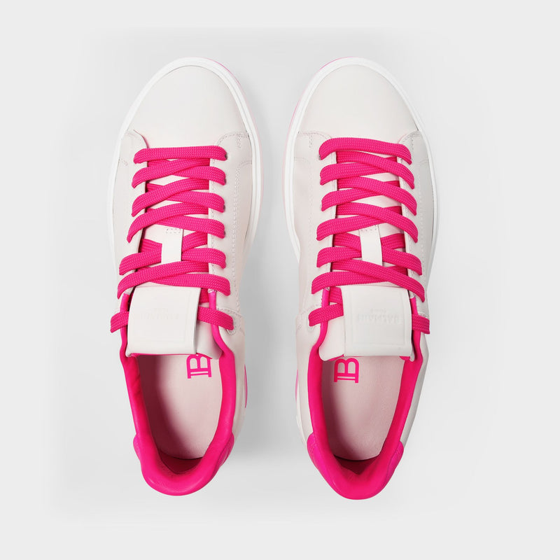 B Court-Calfskin Gig Blanc/Rose Fluo Sneakers