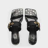 Bettina Sandals in Black Leather