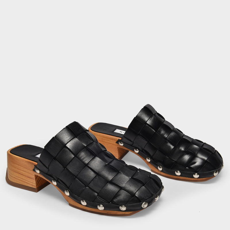 Arlene Clogs in Black Leather
