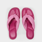 Les Sandales Nocio in Pink Leather