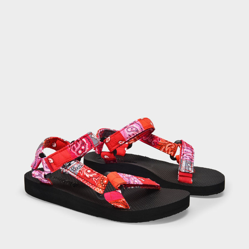 Trekky Quilt Sandals in Red Canvas