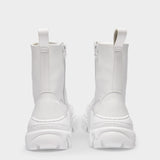 Boccaccio II Classic Boots in White Vegan Leather