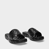 Lilo Sandals in Black Creased Leather