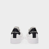 Pure Star Sneakers in White and Black Leather